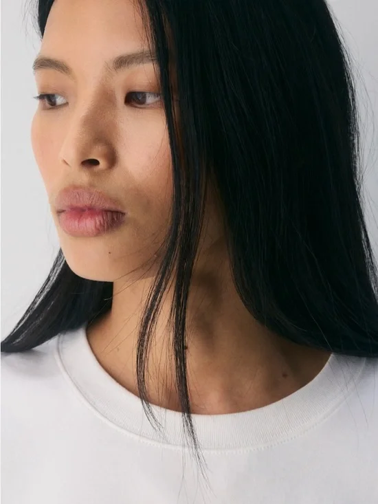 Aritzia White Short-Sleeve Tee - Picture 6 of 6